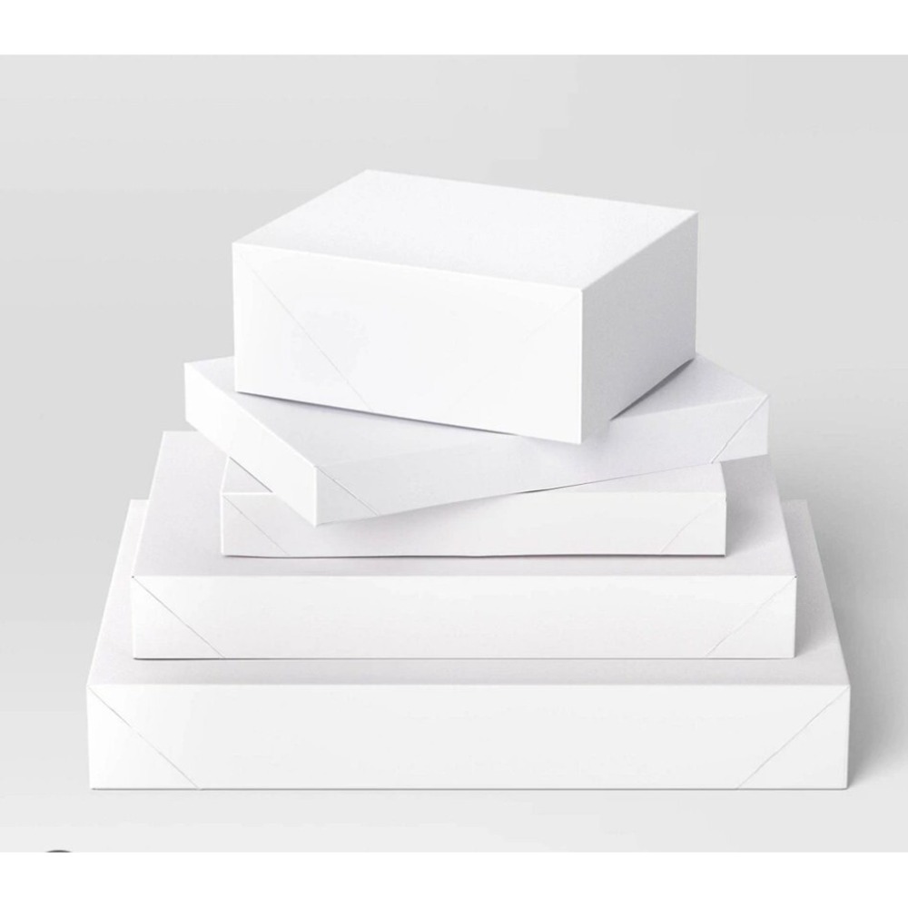 5 Pack Wondershop White Gift boxes assorted sizes